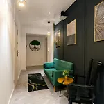 Historic Ghetto - Luxury By Station * Βαρσοβία