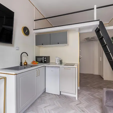 Historic Ghetto - Luxury By Station * Warszawa