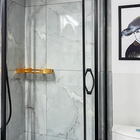 Historic Ghetto - Luxury By Station *