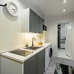 Historic Ghetto - Luxury By Station *